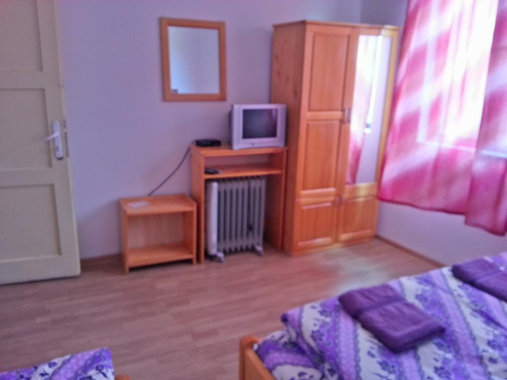 Guest House Zora Belogradcic Exterior foto